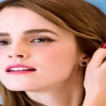 Emma-watson-Networth-biograpy photos height weight